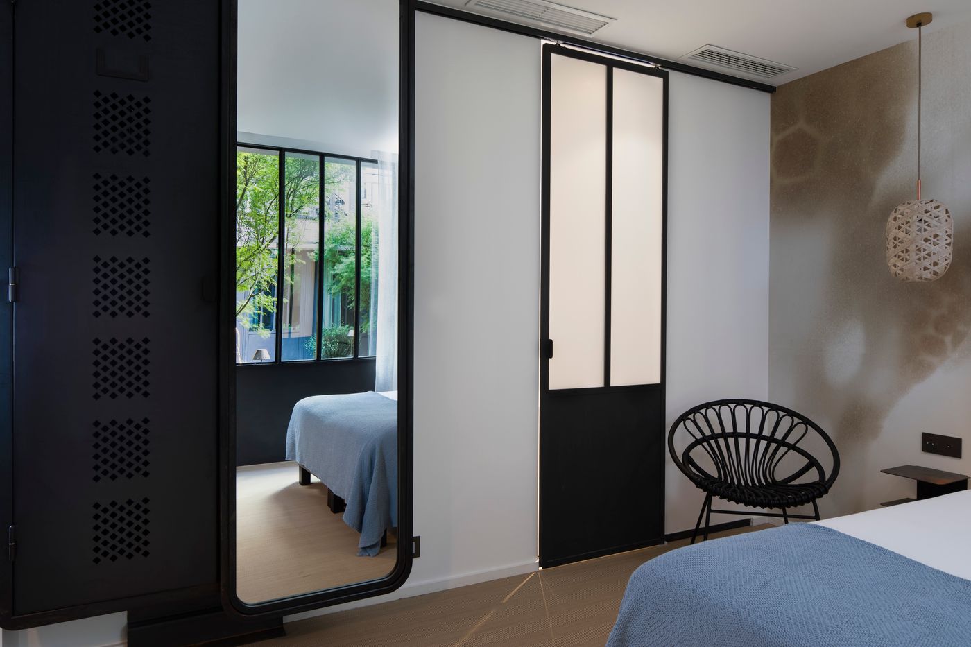 Les-Deux-Girafes-Room-24