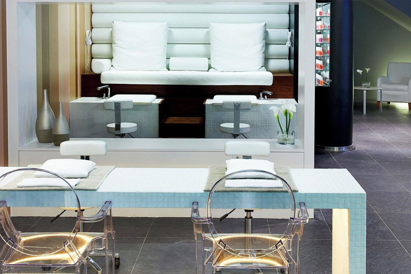 Le-Meridien-Ra-Beach-Hotel---Spa-Sports-and-Entertainment-80