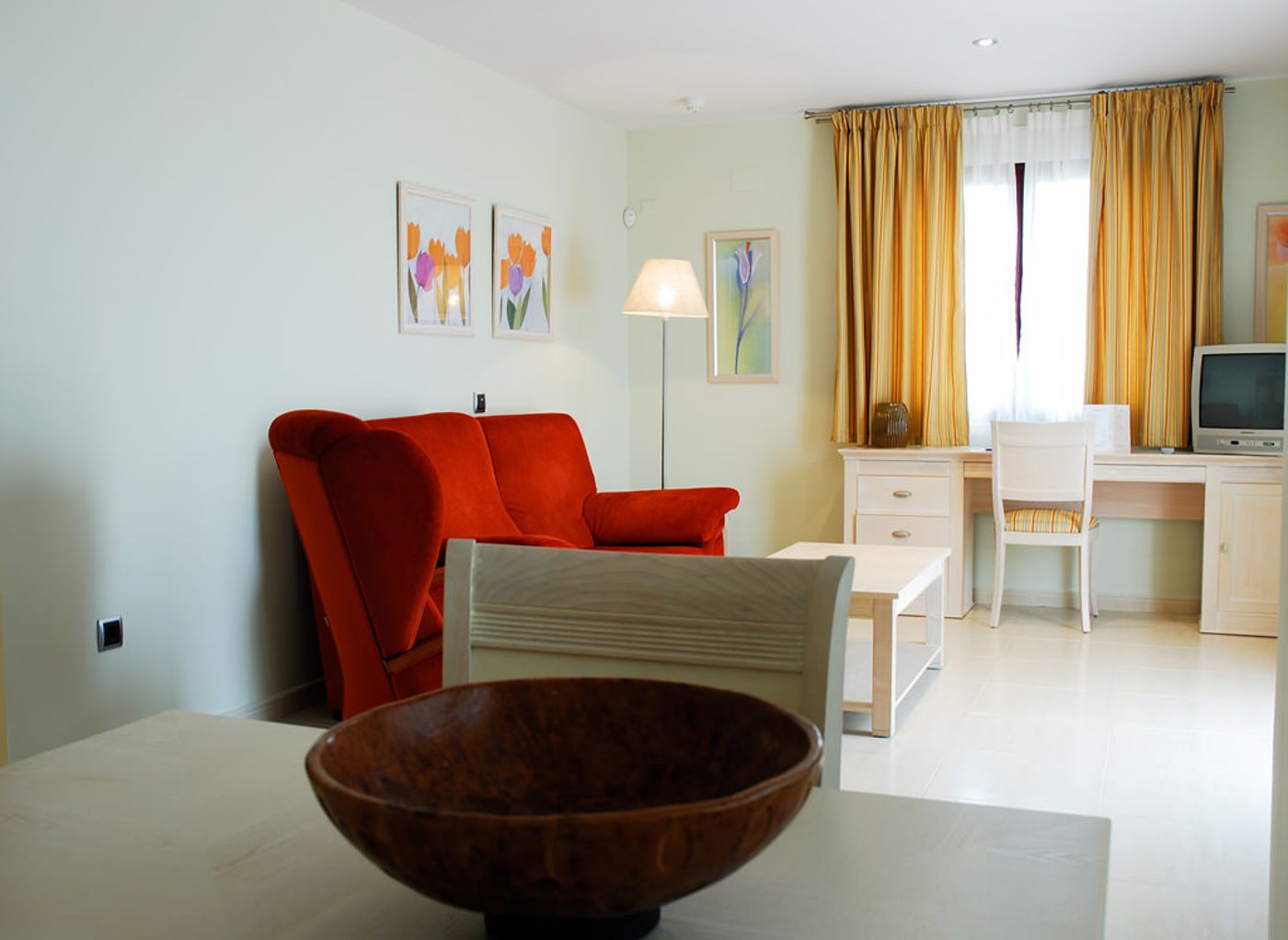 Daniya-Denia-Spa---Business-Room-39