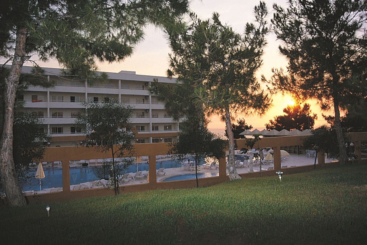 Tuntas-Family-Suites-Kusadasi-General-view-19