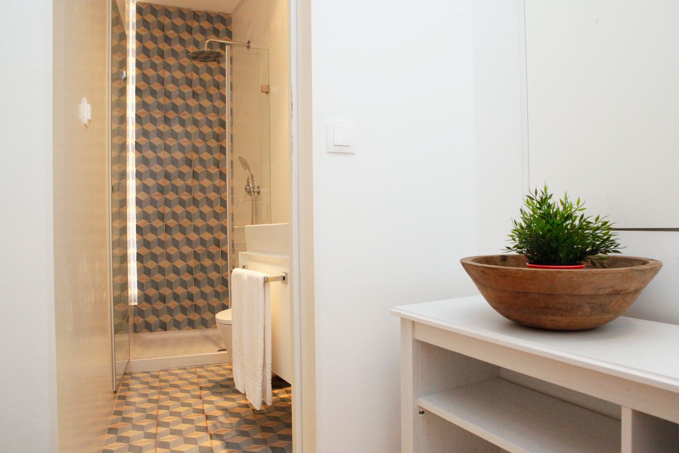 Alfama-Yellow-House-Room-41