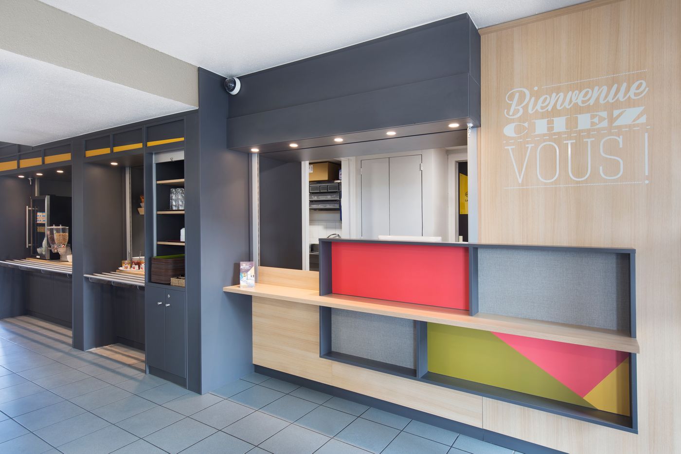 B&B HOTEL Lyon Saint Priest - France - SAINT PRIEST			 - Lobby - 6