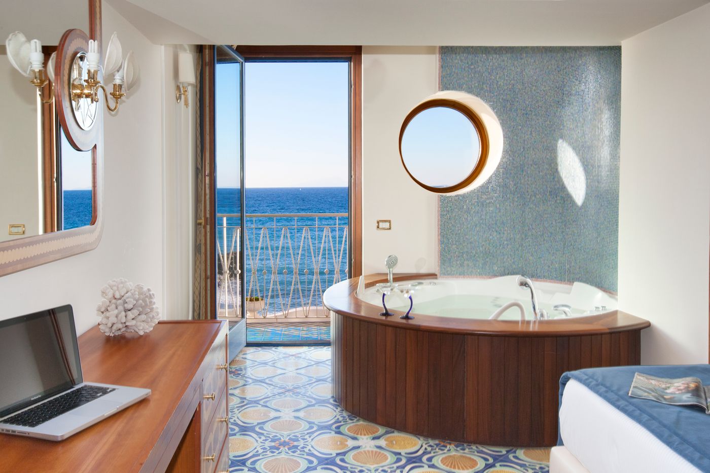 Mar-Hotel-Alimuri-Spa-Room-35