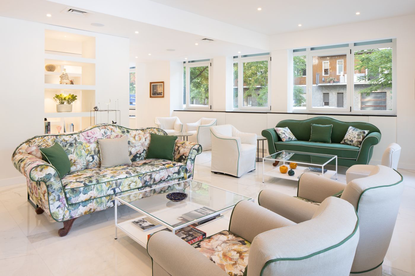 Hotel-Morfeo-Milano-Lobby-10