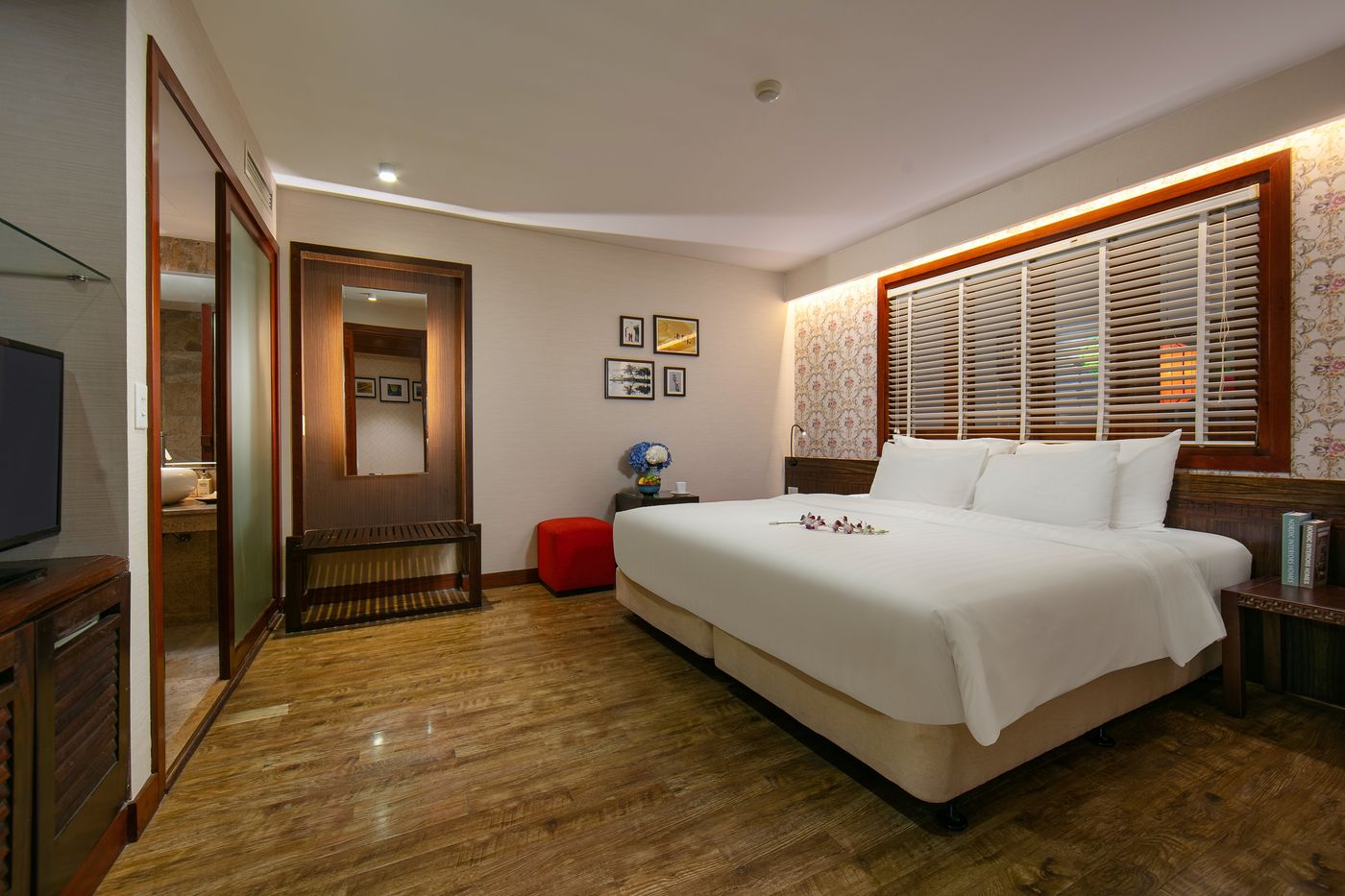 Oriental Suites Hotel & Spa-Vietnam-HANOI-Room-10