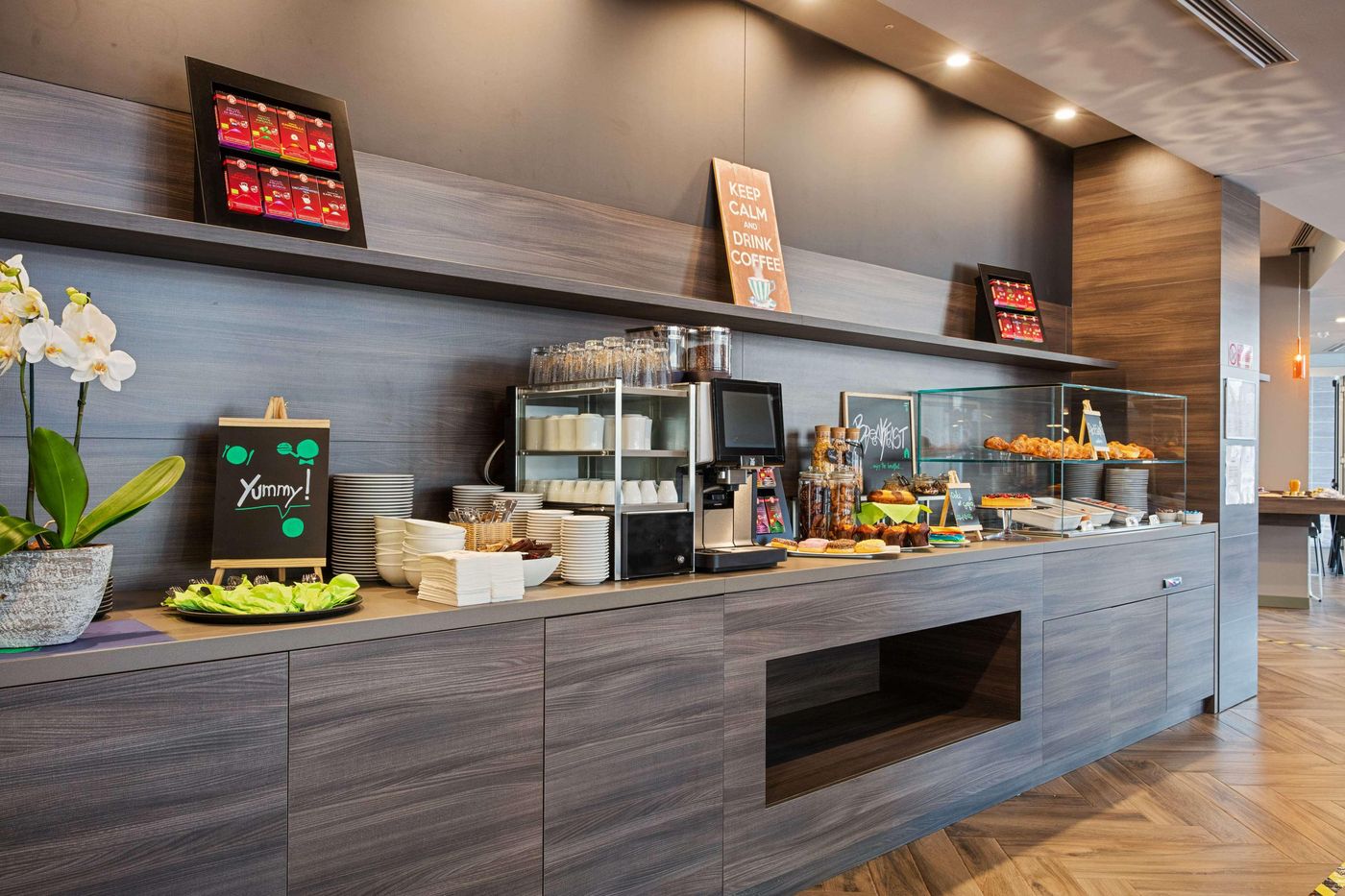 Campanile-Venice-Mestre-Restaurant-50