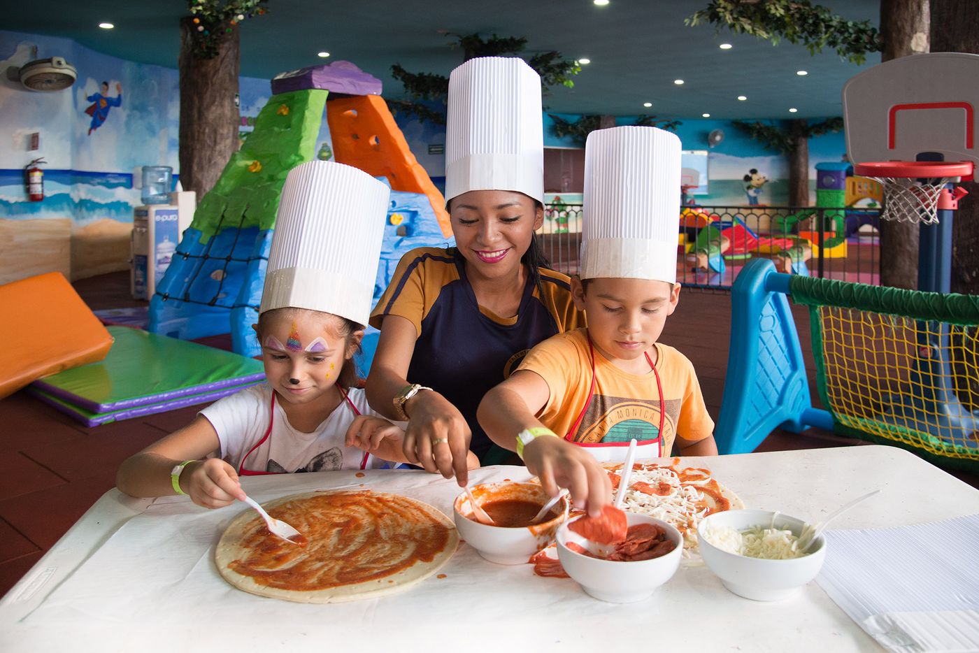 Seadust-Cancun-Family-Resort-Sports-and-Entertainment-84