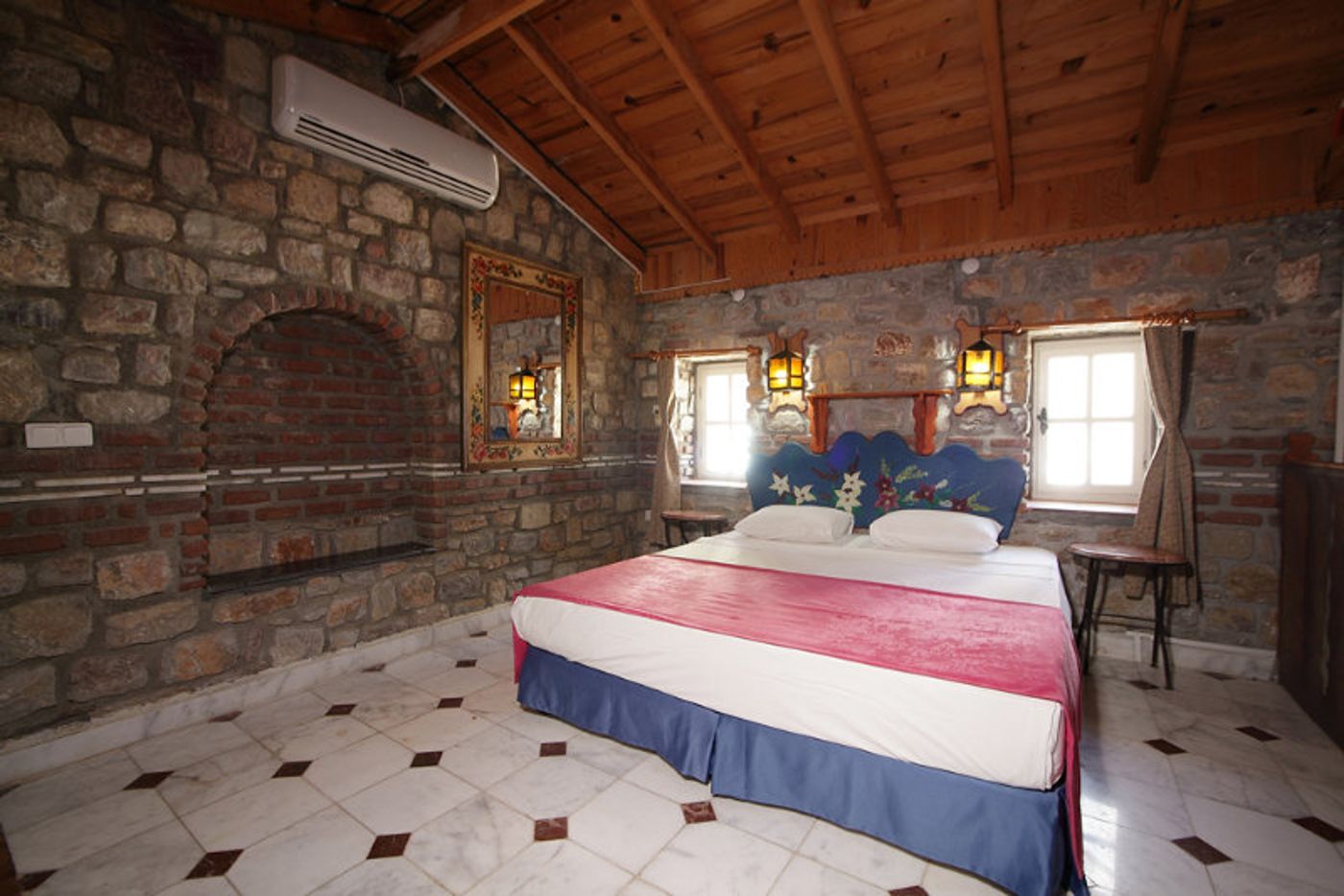 Perili-Bay-Resort-Room-11