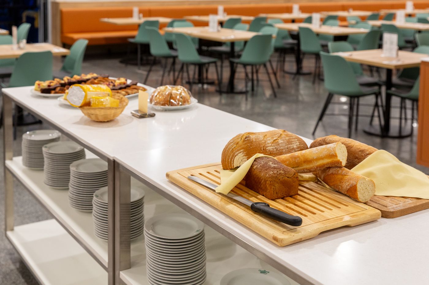 Olympik-Tristar-Restaurant-36