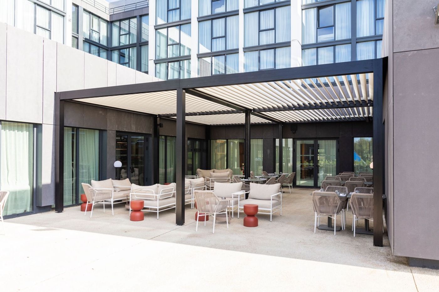 Ki-Space-Hotel---Spa-near-Disneyland-Paris-Terrace-9