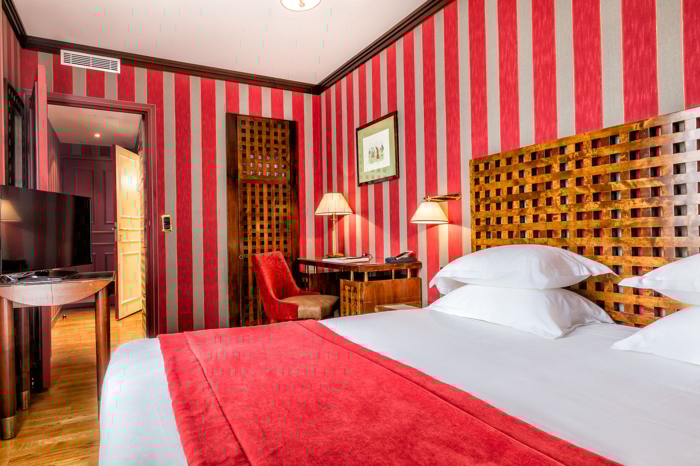 Villa-Pantheon-Worldhotel-Room-5