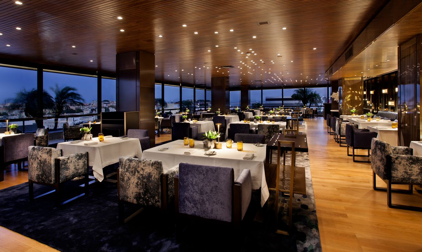 Altis-Grand-Hotel-Restaurant-50