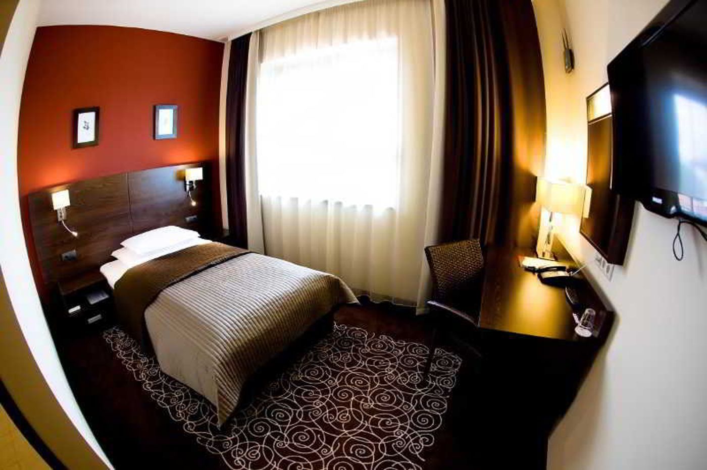 Budapest-Airport-Hotel-Stacio-Superior-Wellness-Room-11
