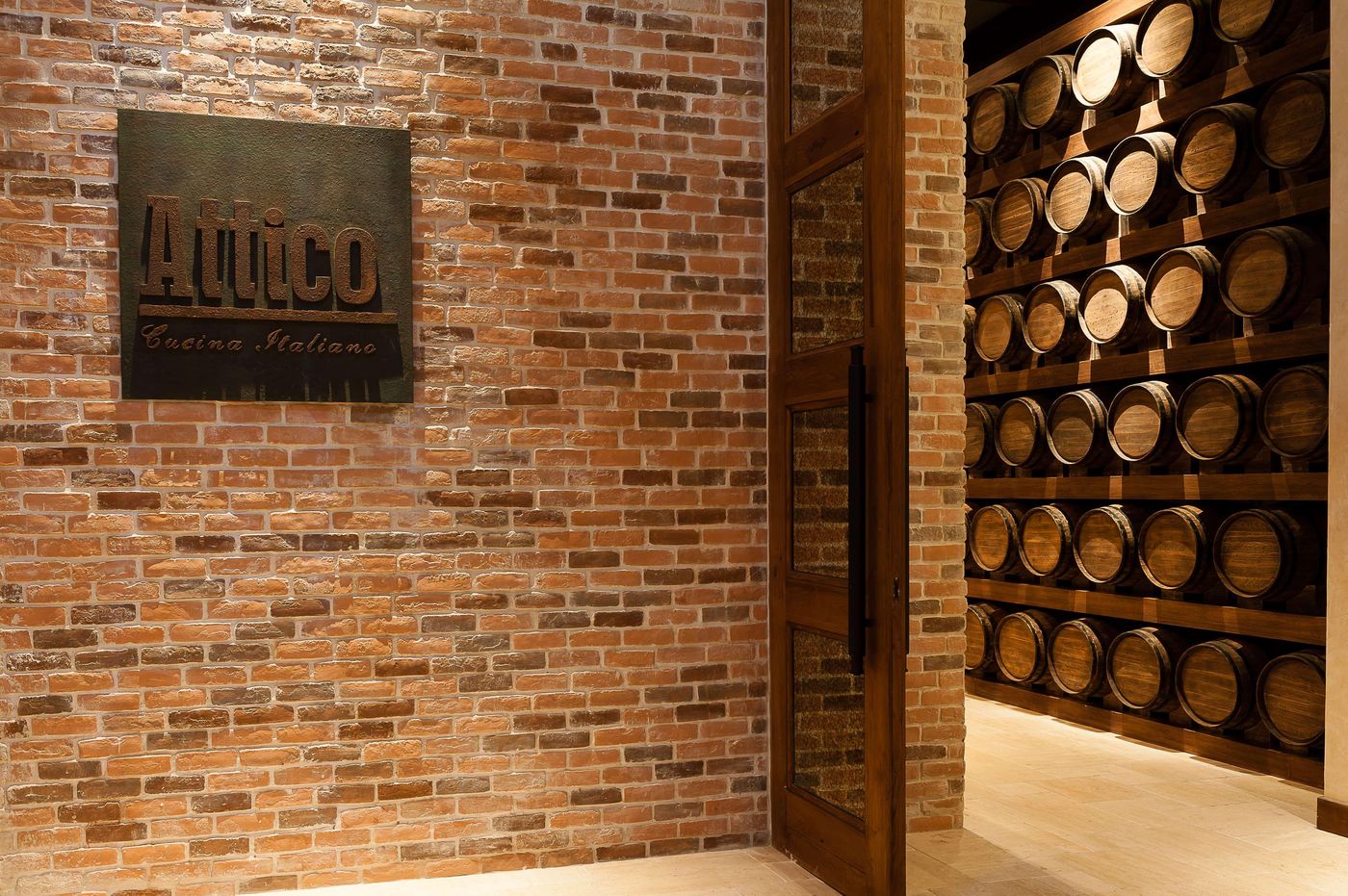 Radisson-Blu-Plaza-Bangkok-Restaurant-30