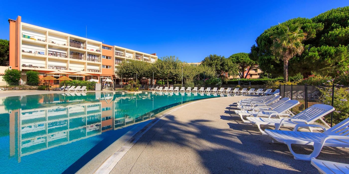 Le-Capet-Sports-and-Entertainment-8