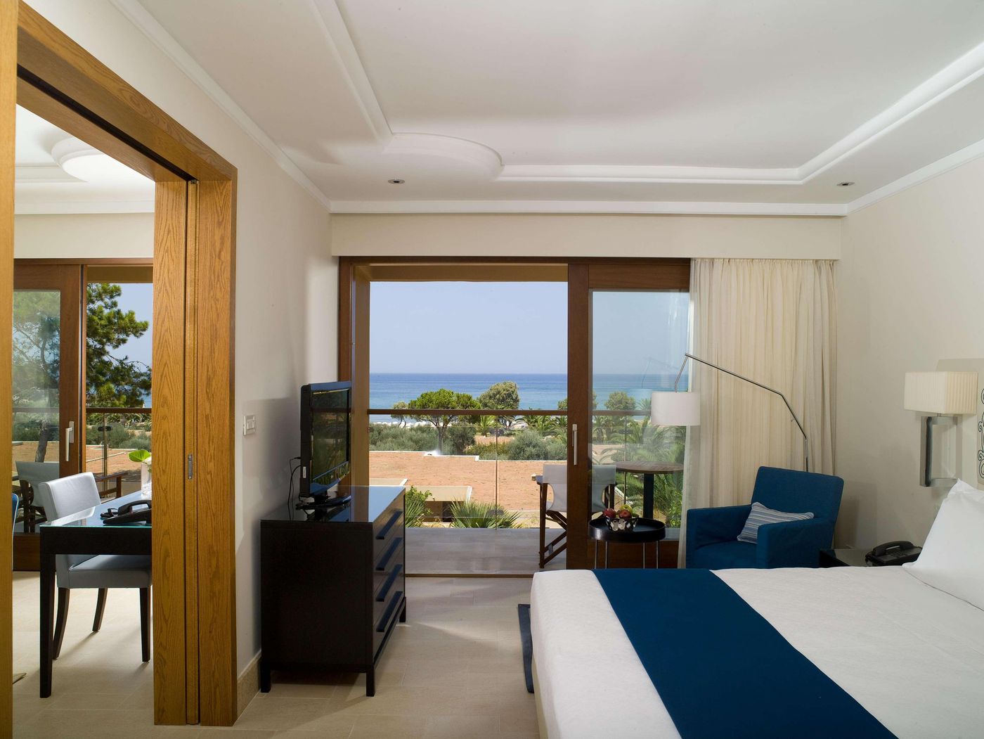 Kernos-Beach-Room-20