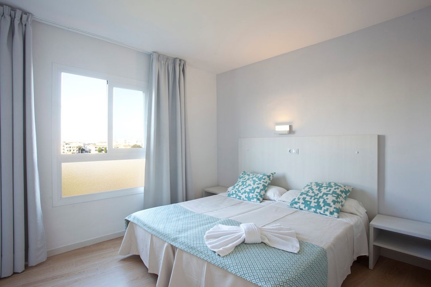 Playamar Hotel and Apartments