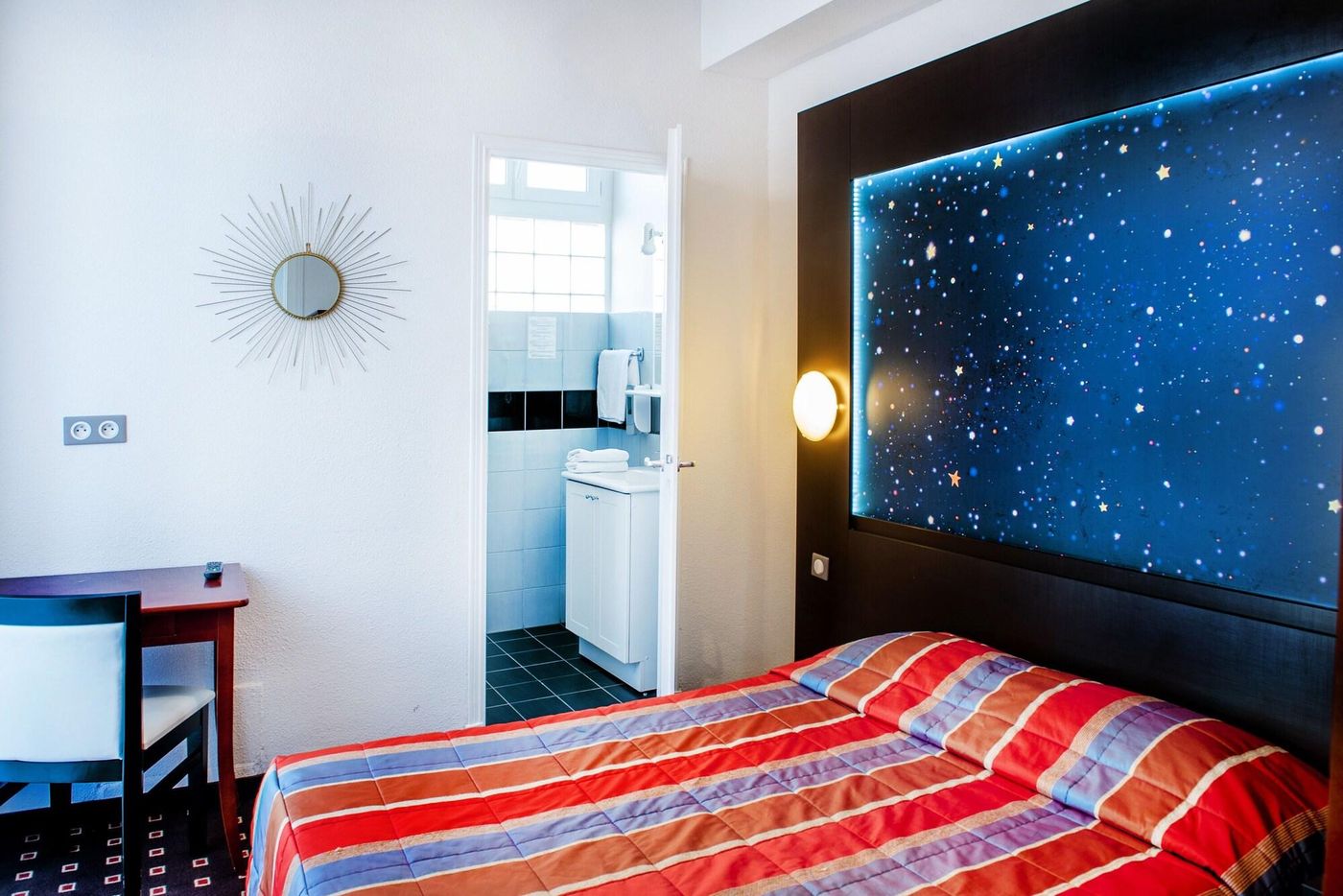 Hotel Metropole-France-LOURDES-Room-9