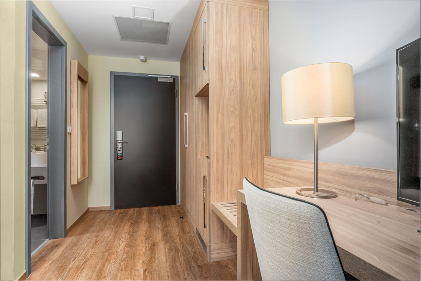 Akeah-Verdi-Budapest-Room-6