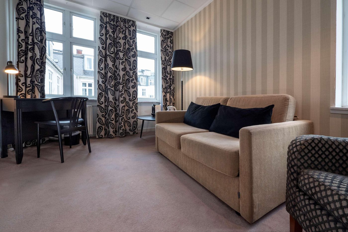 Hotel-Mayfair-Room-42