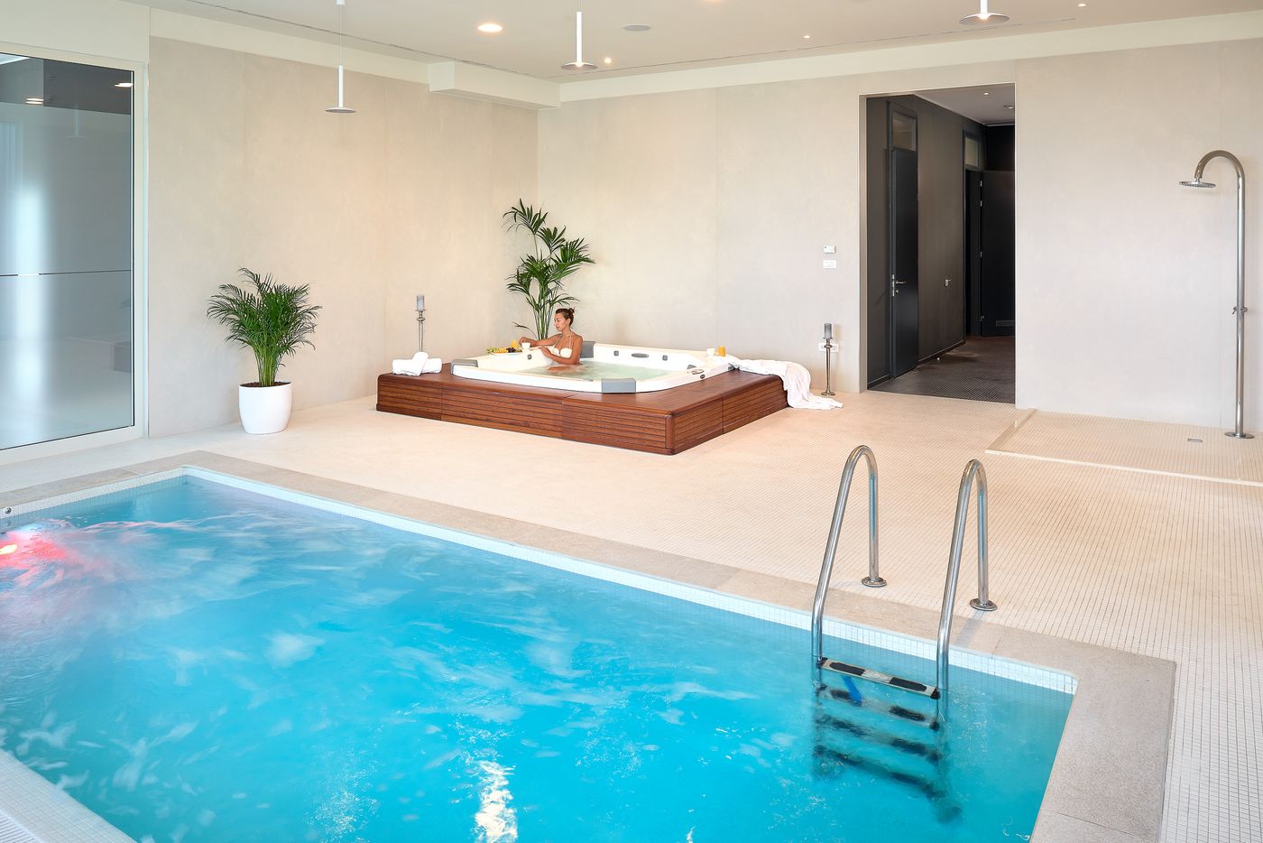 Salona-Palace-Sports-and-Entertainment-46