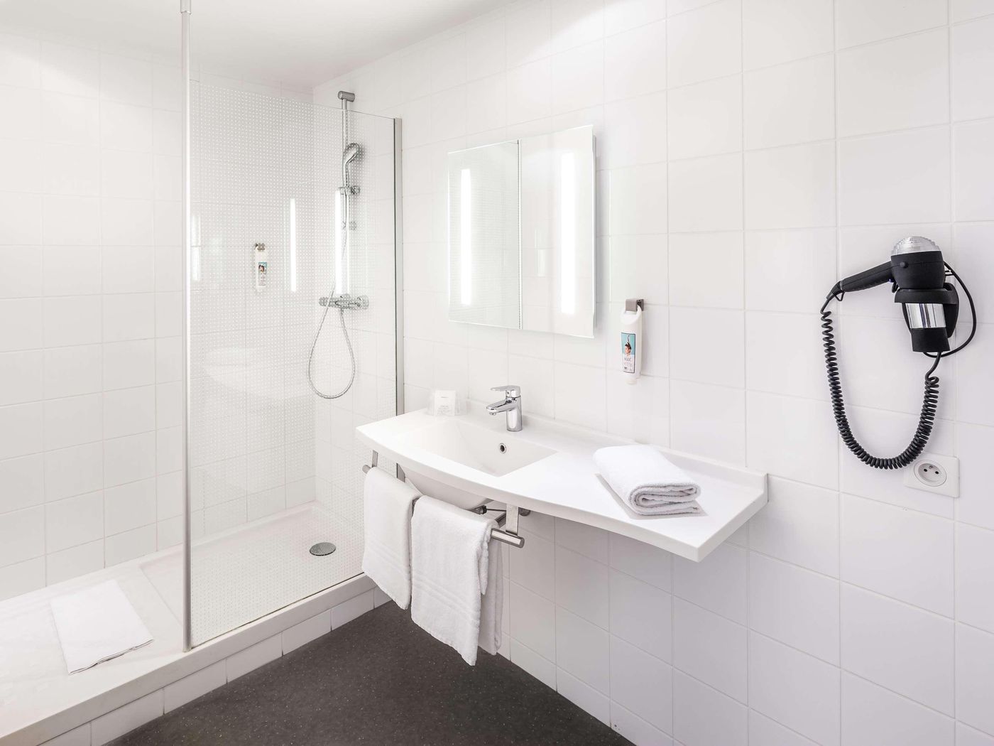 ibis-Brussels-Centre-Gare-Midi-Room-50