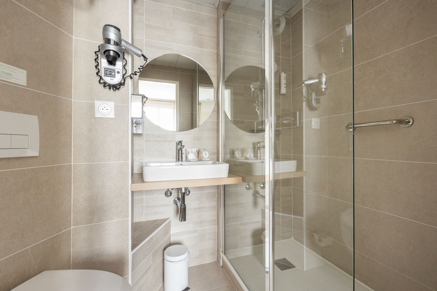 Opera-Lafayette-Room-22