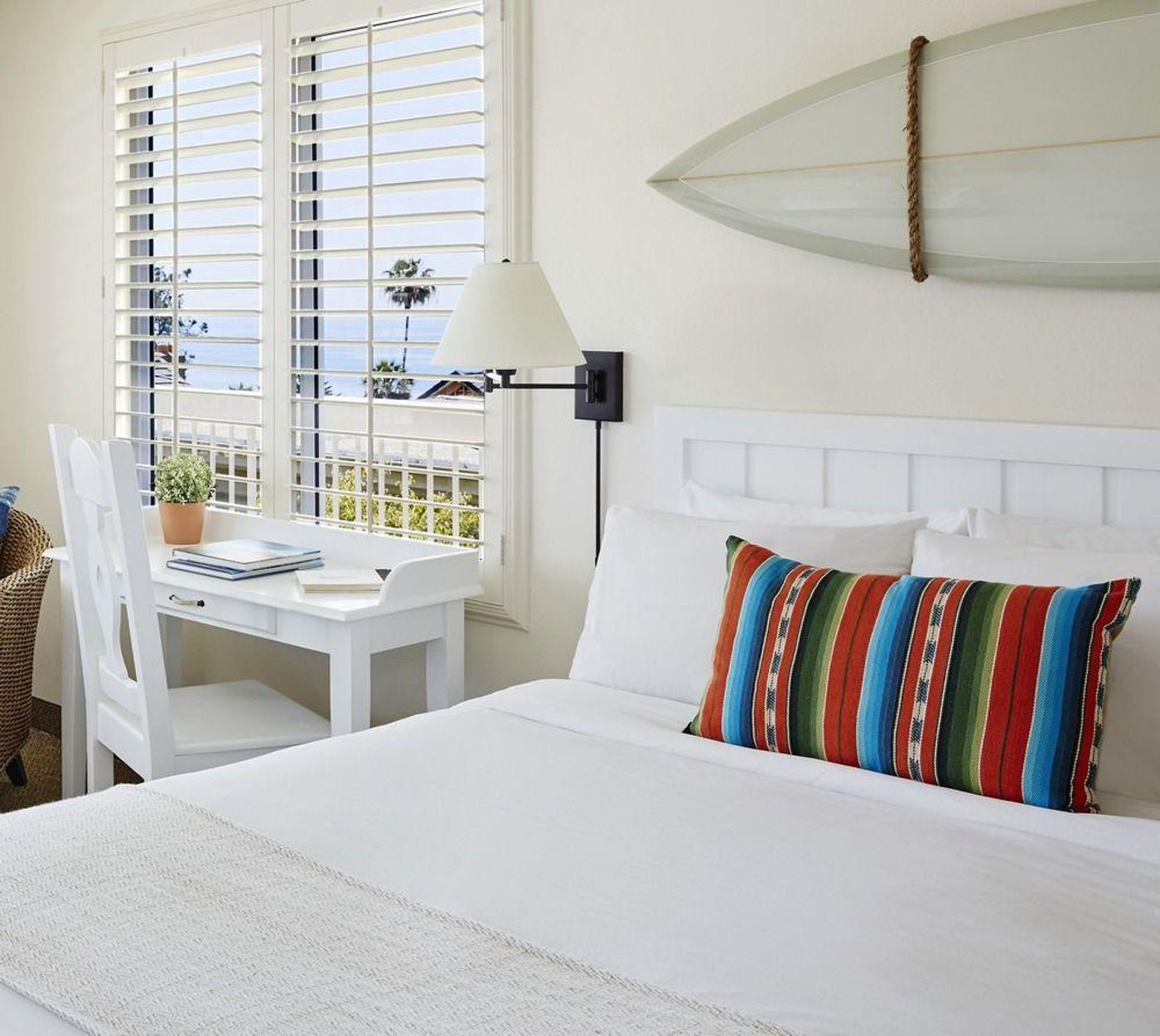 Laguna-Beach-House-General-view-9