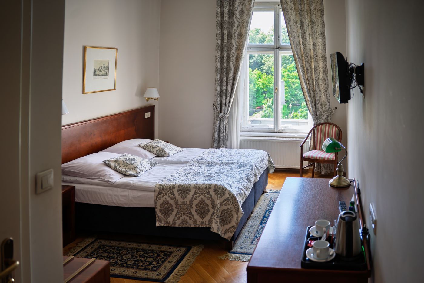 Polonia-Hotel-Room-9