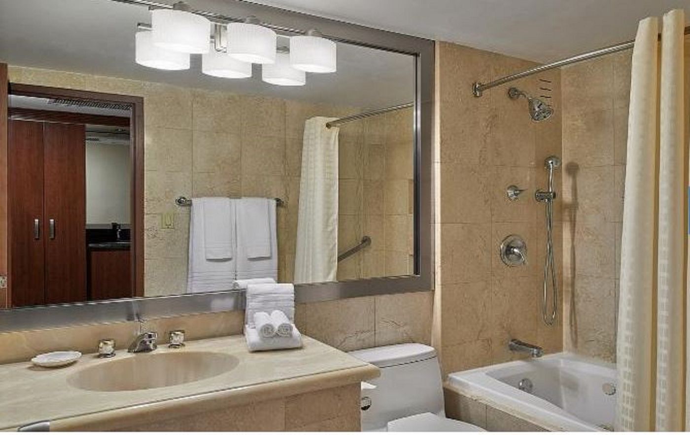 Newport Beachside Hotel & Resort - United States - SUNNY ISLES BEACH - Room - 7