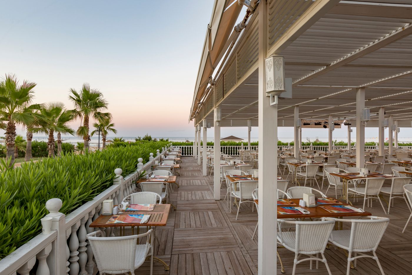 Royal-Alhambra-Palace-Restaurant-69