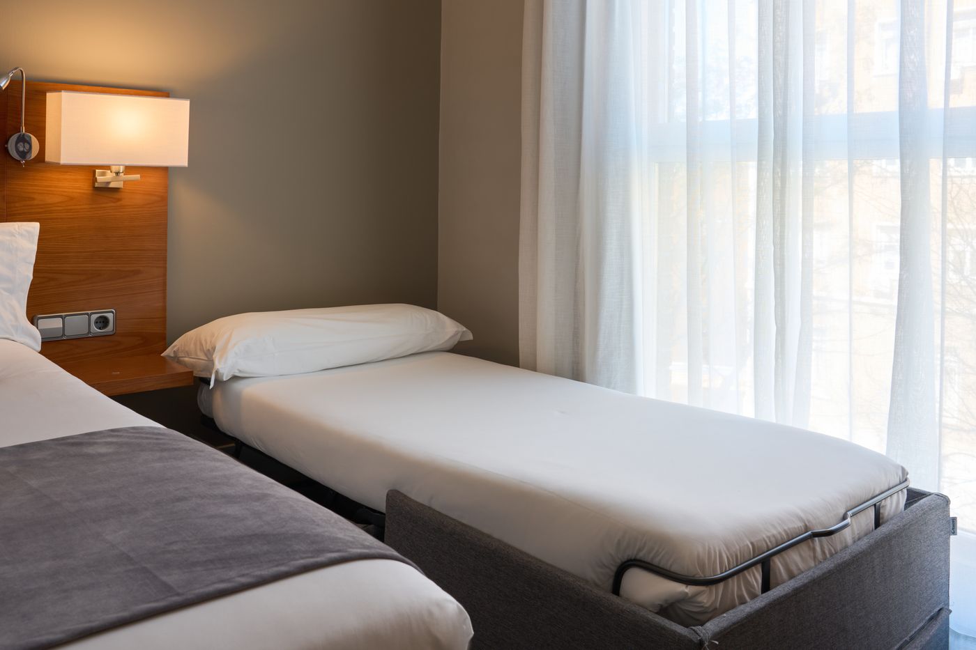 Puerta-de-Toledo-Room-24