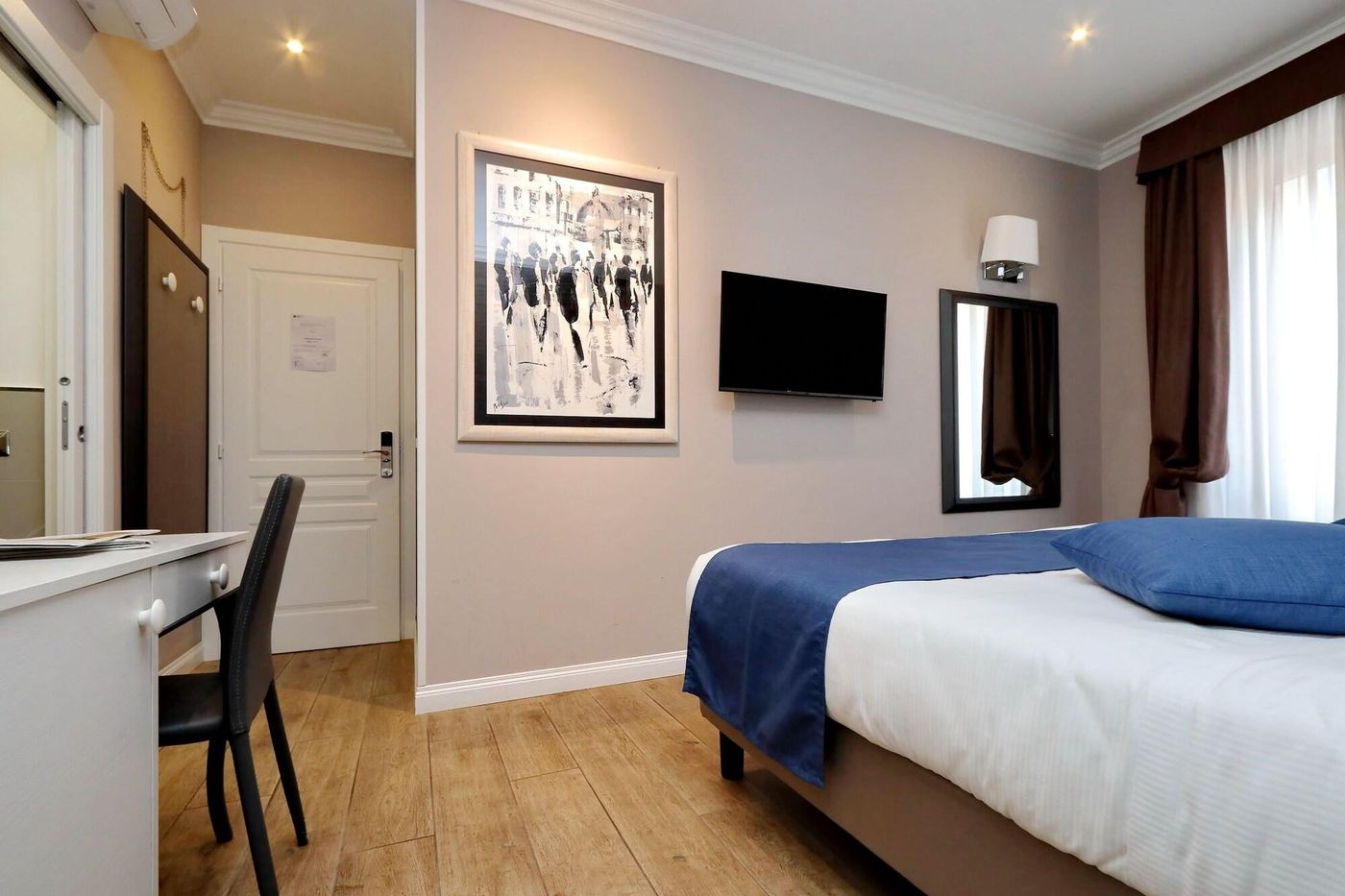 Vico-Rooms-And-Terrace-Room-21