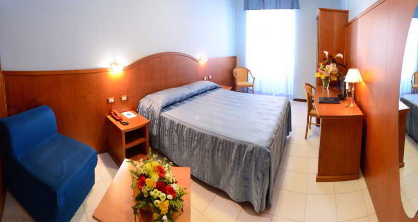 Hotel Italia-Italy-TRIESTE (CENTRO)-Room-9