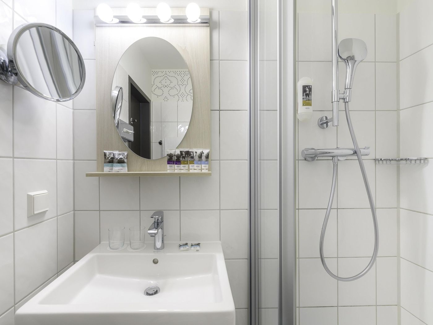 Mercure-Hotel-Muenchen-am-Olympiapark-Room-39