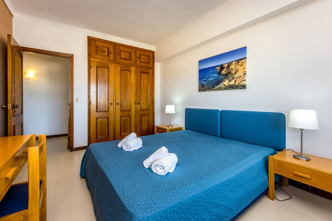 Janelas-do-Mar-Room-14