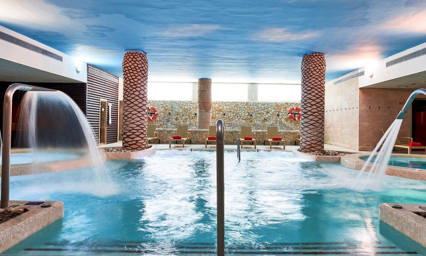 S'Entrador Playa Hotel and Spa