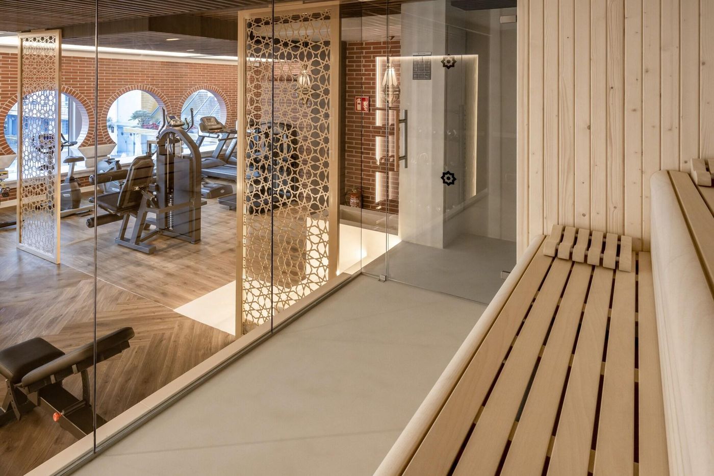 Alhambra-Sports-and-Entertainment-64