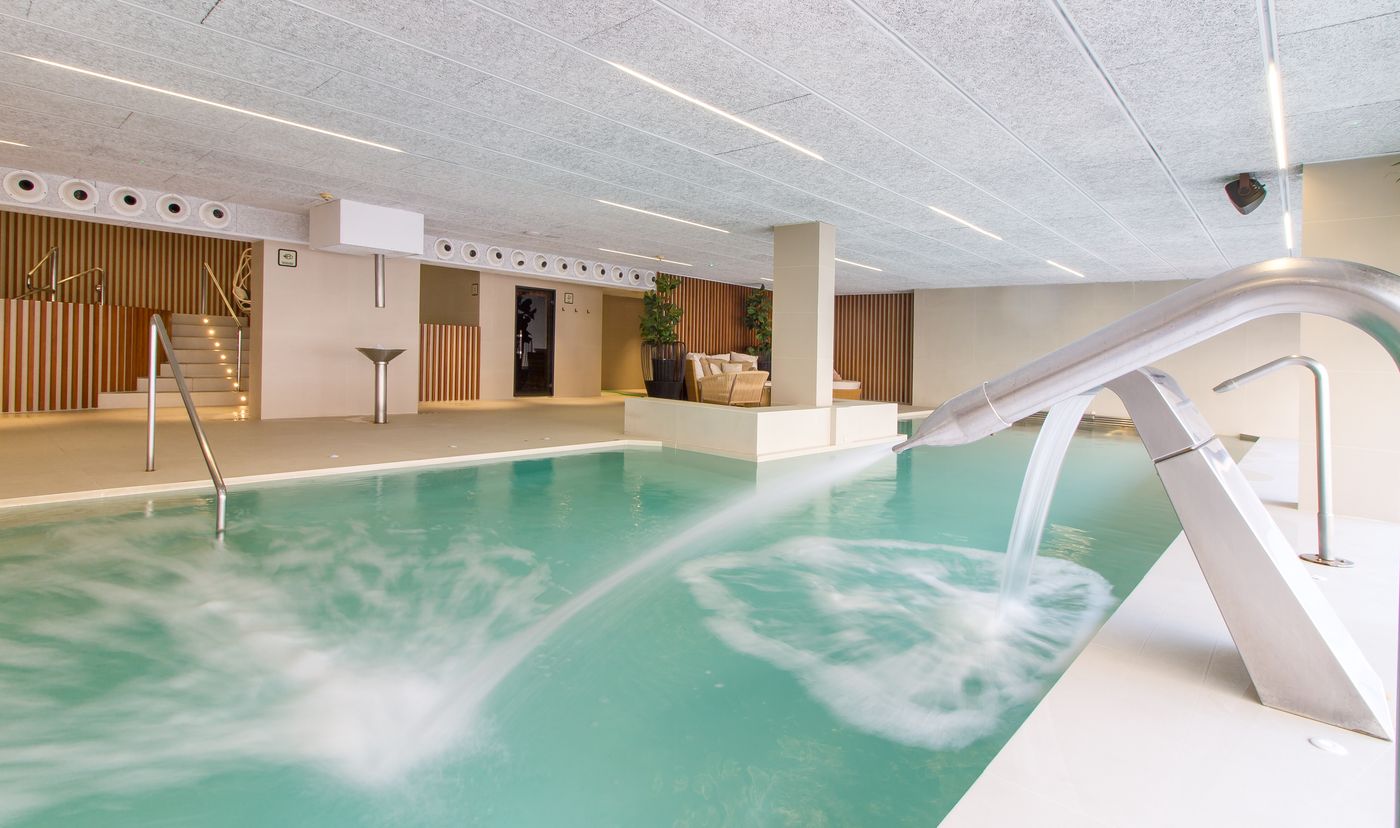 ESTIMAR-Calpe-Apartments-2---Two---Adults-Only--16---Sports-and-Entertainment-36