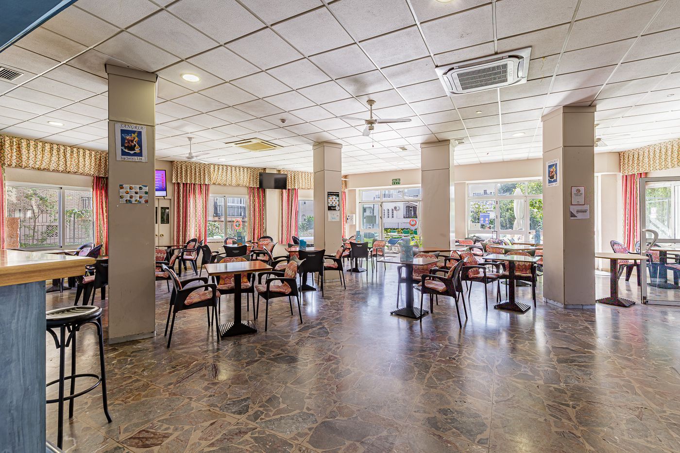 Doramar-Restaurant-23