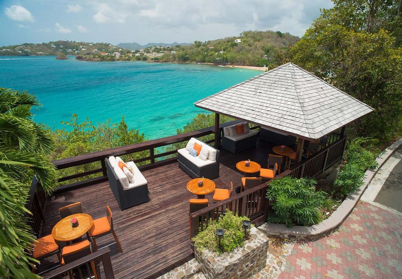 Sandals Regency La Toc