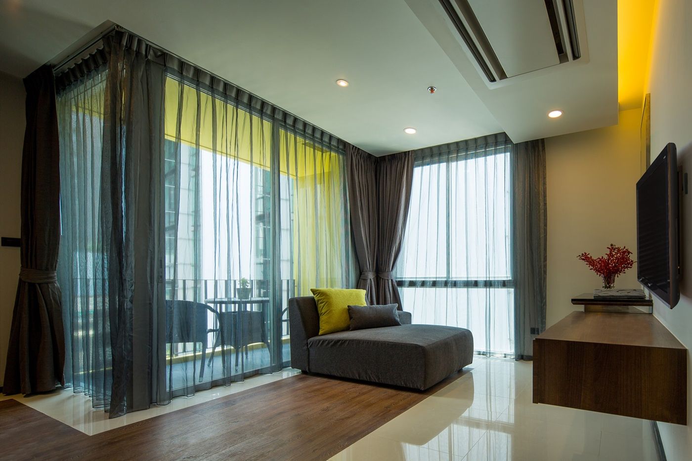 LiT-BANGKOK-Residence-Room-26