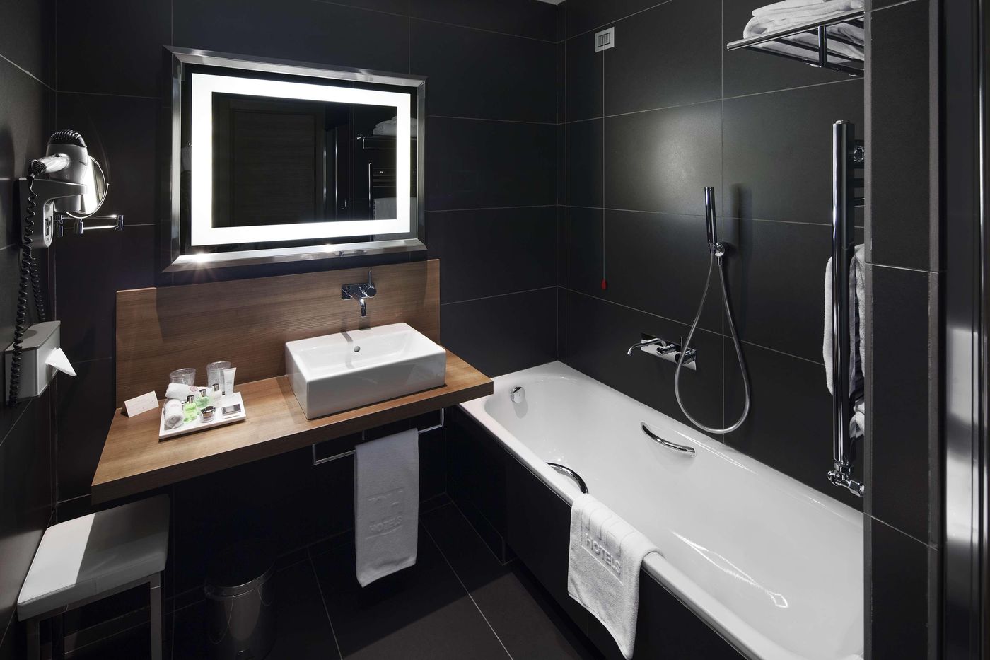 NH-Collection-Milano-President-Room-54