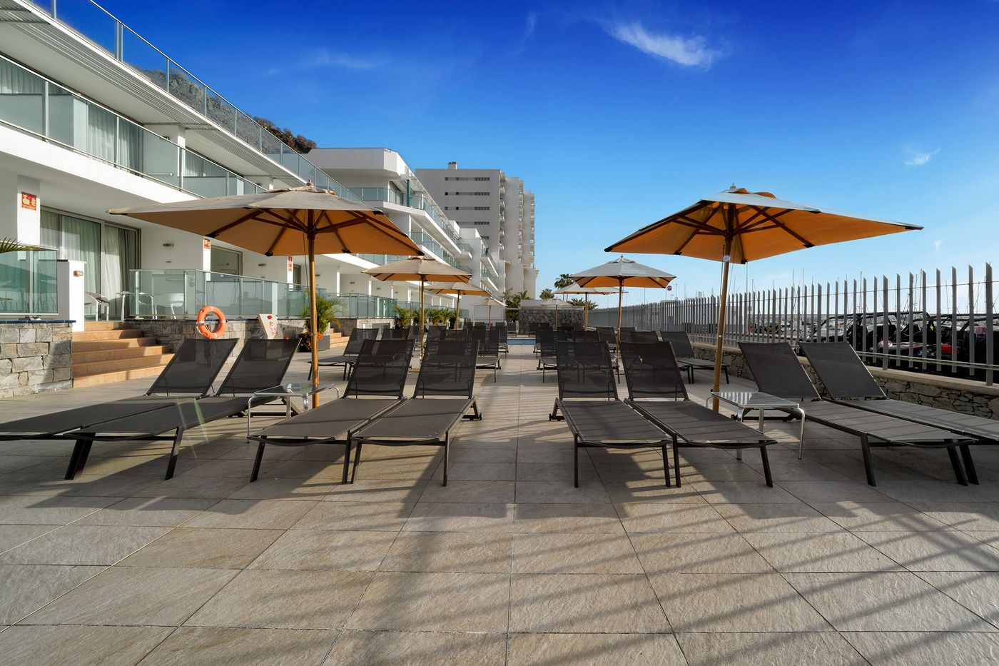 Hotel Morasol Suites