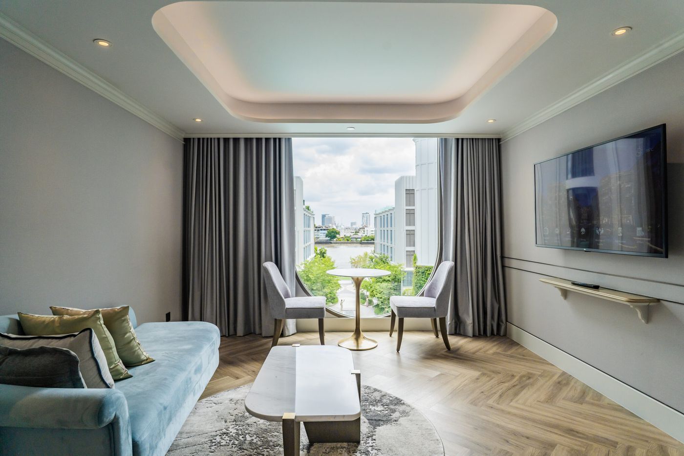 The-Salil-Hotel-Riverside-Bangkok-Room-42