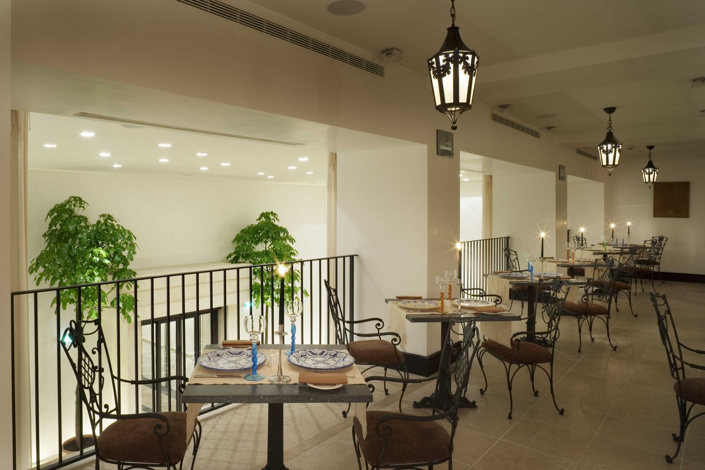 Una-Palace-Hotel-General-view-21