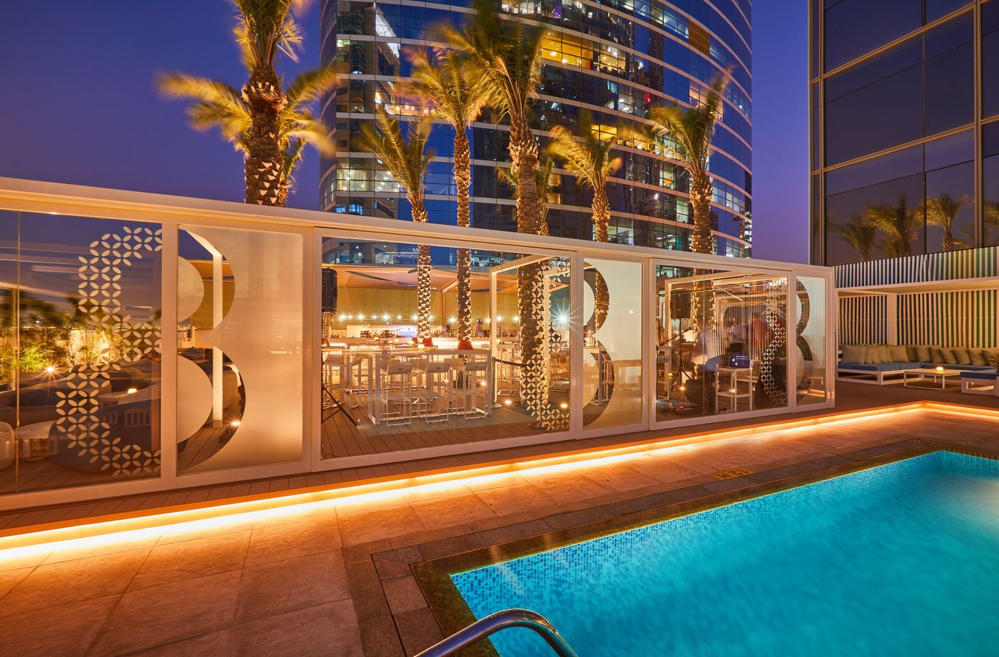 Media-One-Hotel-Bar-5