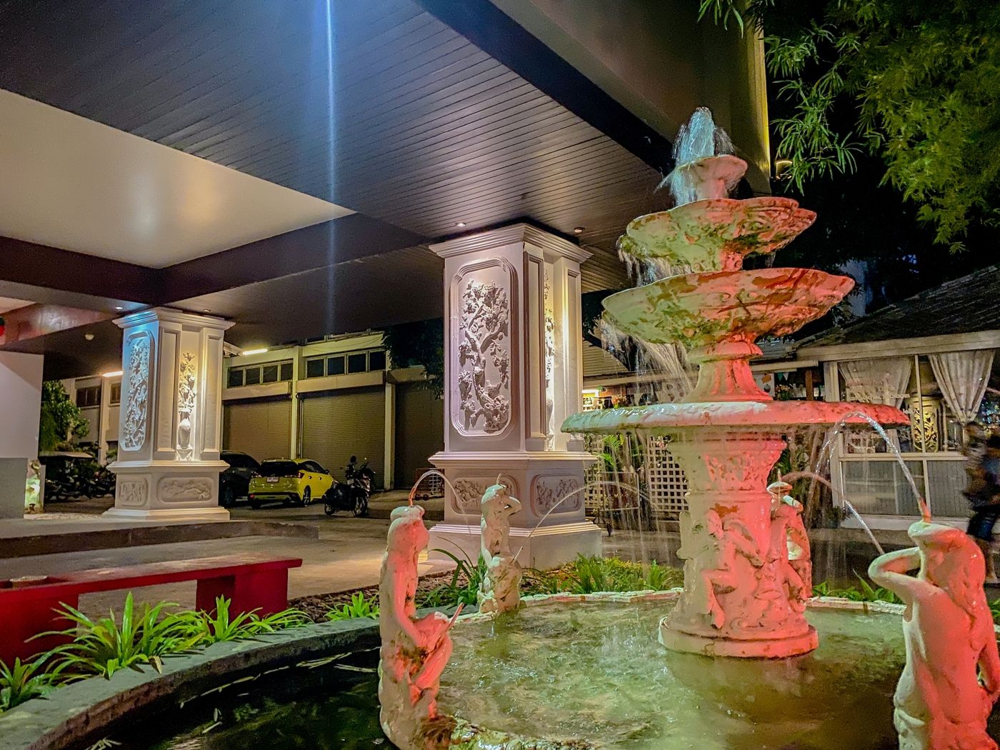 Sino-House-Phuket-Hotel-Terrace-10