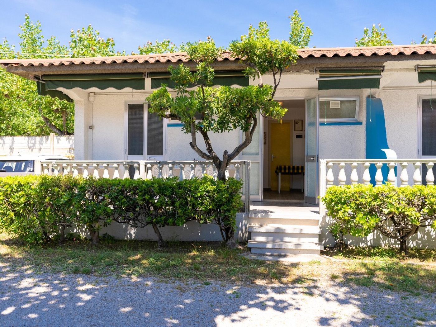 Club-Del-Sole-Roseto-Degli-Abruzzi-Easy-Camping-Room-40