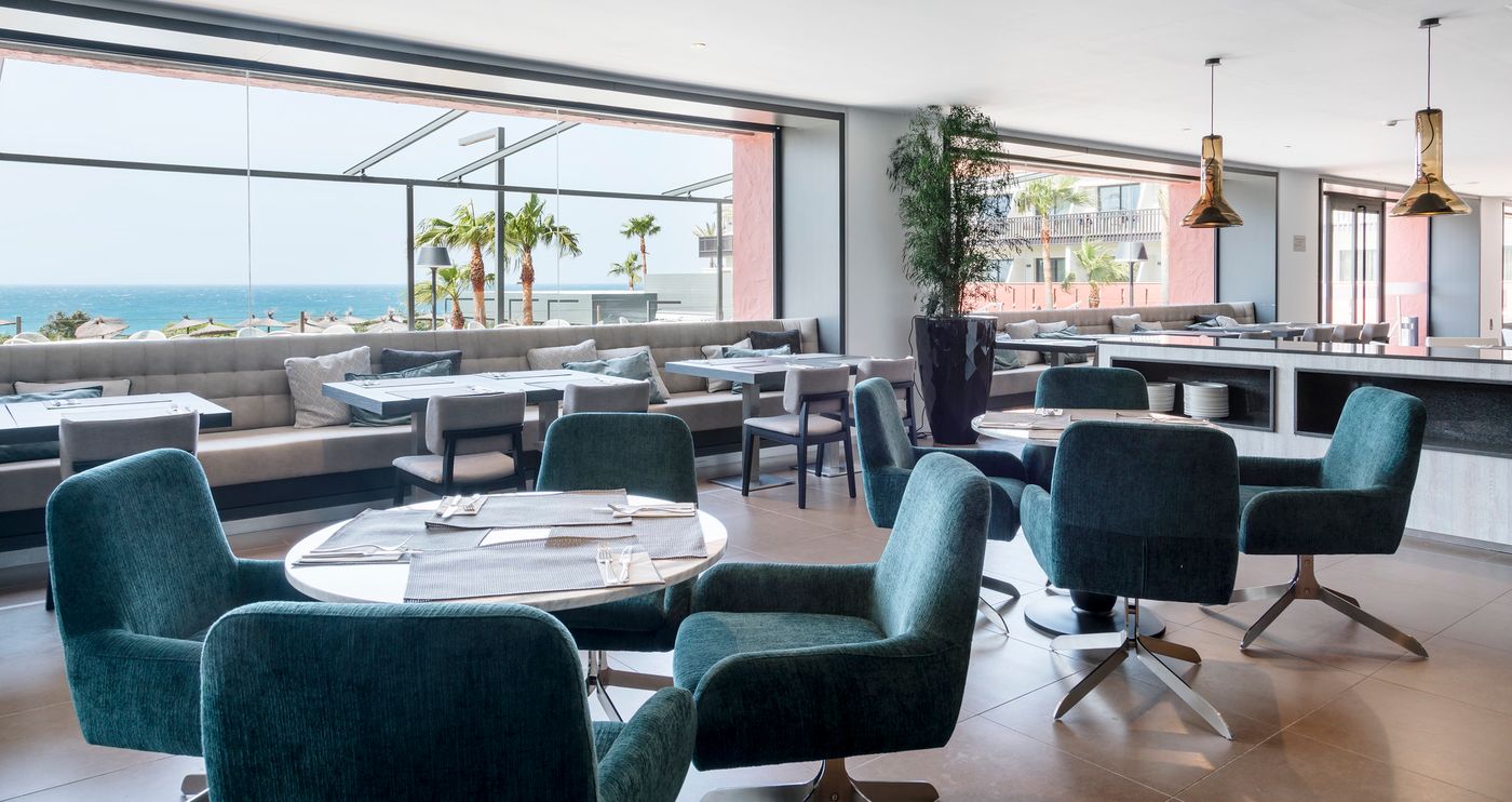 Ilunion-Calas-de-Conil-Restaurant-46